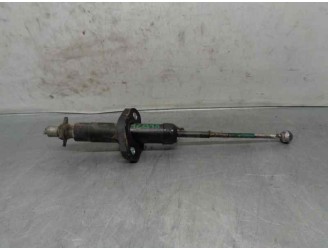 Recambio de bomba embrague para lancia ypsilon (101) 1.3 jtd 16v referencia OEM IAM 0055196176  