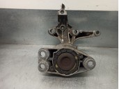 Replacement right engine mount for Dacia Logan MCV 1.5 dCi diesel CAT OEM IAM reference 8200805809 
