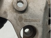 Replacement right engine mount for Dacia Logan MCV 1.5 dCi diesel CAT OEM IAM reference 8200805809 