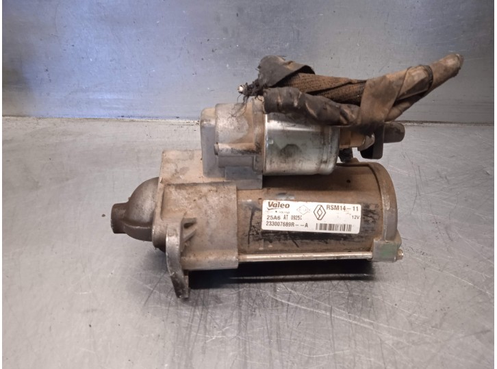 Replacement starter motor for Dacia Duster Ambiance 4x2 OEM IAM reference 233007689 25A6T0925C VALEO