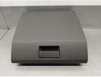 Recambio de guantera para dodge caliber 2.0 16v crd cat referencia OEM IAM PM49GBDBIN 60872610657A 