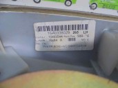 Recambio de guarnecido puerta trasera derecha para cadillac srx 3.6 v6 cat referencia OEM IAM 10393544  