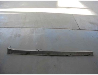 Recambio de spoiler talonera lateral derecha para cadillac srx 3.6 v6 cat referencia OEM IAM 249857376 
