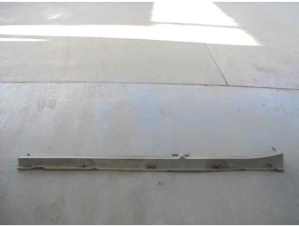 Recambio de spoiler talonera lateral izquierda para cadillac srx 3.6 v6 cat referencia OEM IAM 249857376 