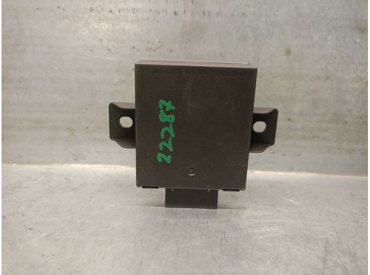 Recambio de modulo electronico para porsche cayenne (9pa) 3.2 referencia OEM IAM 7L0907719A  28024252FGU