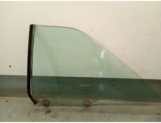 Recambio de luna trasera izquierda para mercedes-benz clase s (w126) berlina+coupe sec 560 referencia OEM IAM A1266700110 A12667