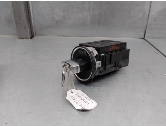 Replacement ignition switch for Volkswagen Passat Variant (365) 2.0 TDI OEM IAM reference 3C0905843AE 