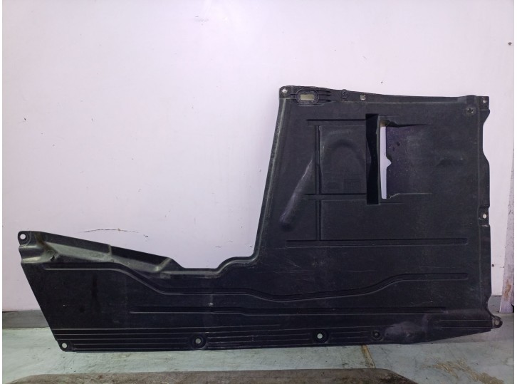 Recambio de cubrecarter para bmw 3 touring (f31) 320 d referencia OEM IAM 7241829 CESTA 7A 51757241829 RIETER