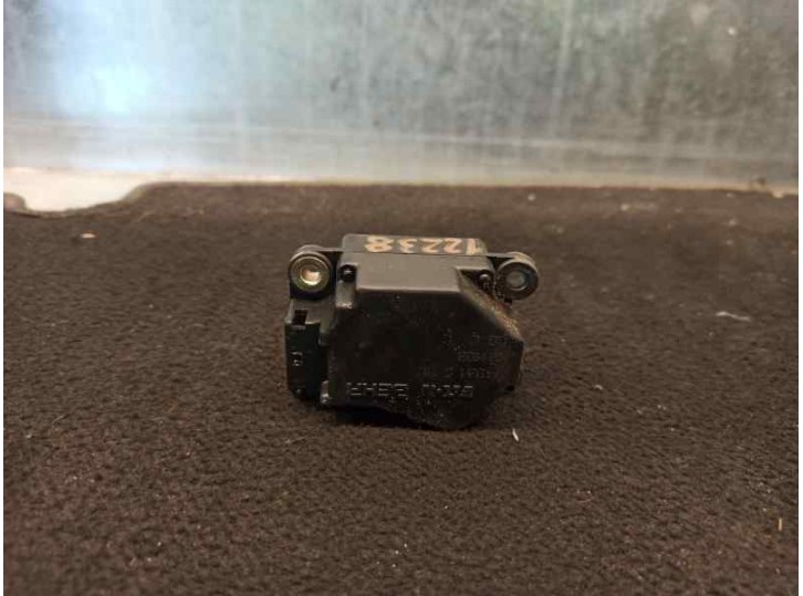 Recambio de motor calefaccion para volvo xc70 2.4 diesel cat referencia OEM IAM 74931G  