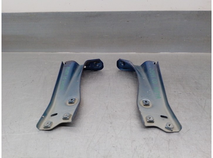 Recambio de refuerzo lateral para skoda octavia iii (5e3, nl3, nr3) 1.5 tsi referencia OEM IAM 5E0821141A 5E0821142A 