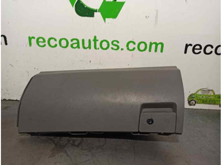 Recambio de guantera para mercedes-benz sprinter ii caja cerrada cdi cat referencia OEM IAM A9066800191  