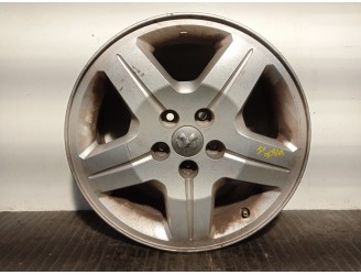 Recambio de llanta para dodge caliber 2.0 16v crd cat referencia OEM IAM 05191765AB R17X6.5J+39MM 