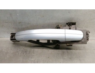 Recambio de maneta exterior delantera derecha para ford focus berlina (cap) 2.0 tdci cat referencia OEM IAM 3M51R22404DA 1323272