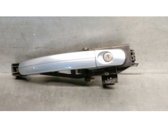 Recambio de maneta exterior delantera izquierda para ford focus berlina (cap) 2.0 tdci cat referencia OEM IAM 3M51R22404DA 13232