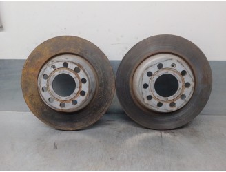 Recambio de disco freno trasero para volkswagen passat variant (365) 2.0 tdi referencia OEM IAM 1K0615601N  