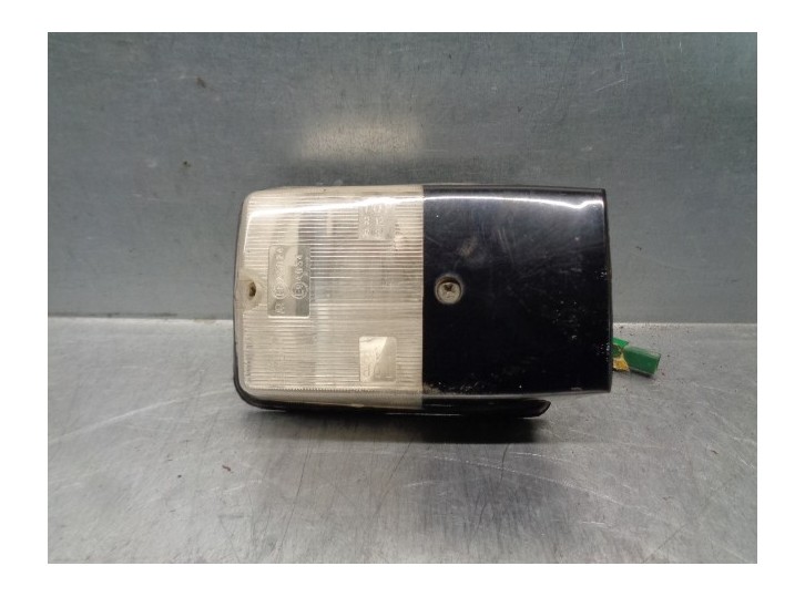 Recambio de piloto trasero derecho para renault 4 berlina/familiar/furgoneta 1.1 referencia OEM IAM 2044122576 