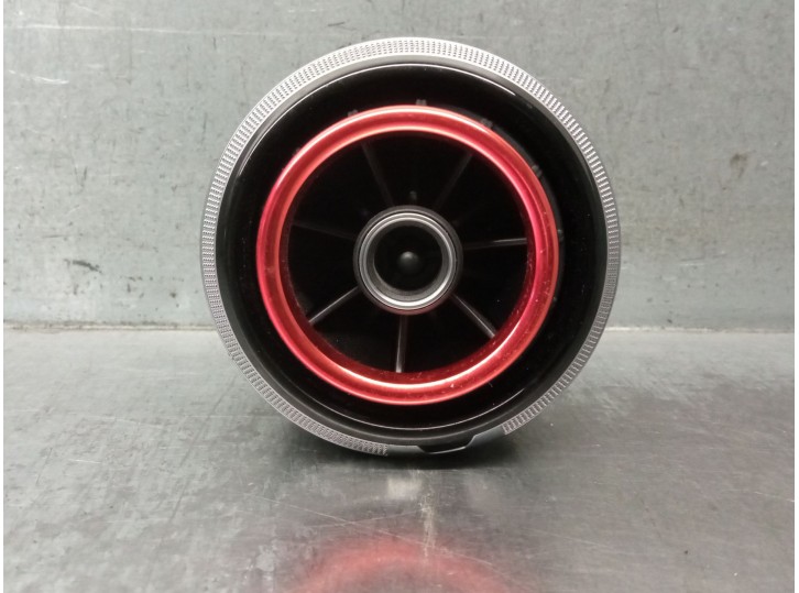 Recambio de aireador para audi a3 sportback (8va, 8vf) 2.0 tdi referencia OEM IAM 8V0820901A 150210094447 