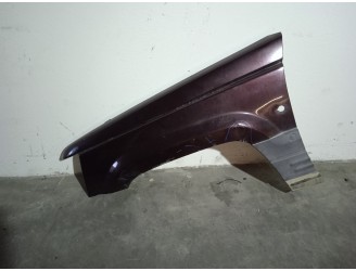 Recambio de aleta delantera izquierda para chrysler jeep gr.cherokee (zj)/(z) 2.5 td canyon referencia OEM IAM 55031835 GRANATE 