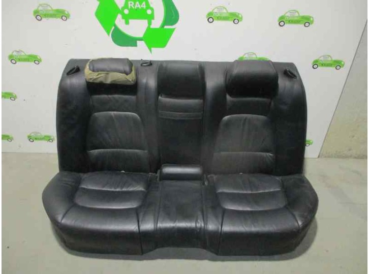 Recambio de asientos traseros para toyota lexus ls 400 (ucf20) 4.0 v8 32v cat referencia OEM IAM 1976267 CUERO NEGRO 4 PUERTAS
