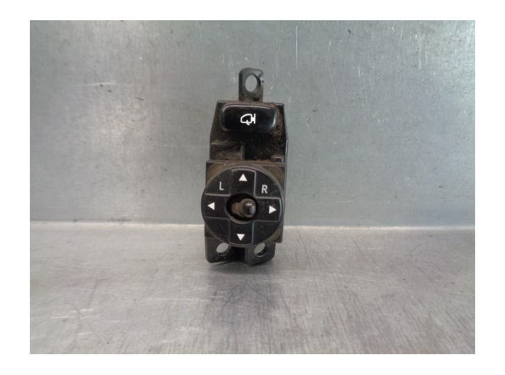 Recambio de mando retrovisor para kia carnival 2.9 crdi cat referencia OEM IAM 935404D100  