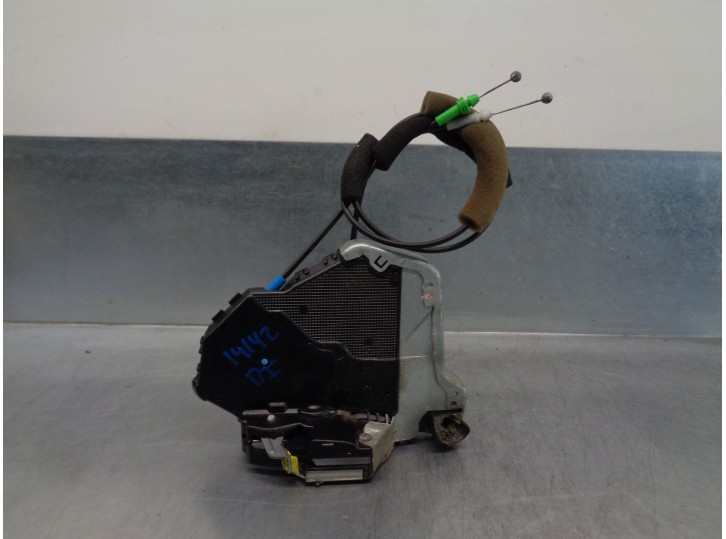 Recambio de cerradura puerta delantera izquierda para lexus is 200 (ds2/is2) 220d referencia OEM IAM 6904053100 10 PINES 4 PUERT
