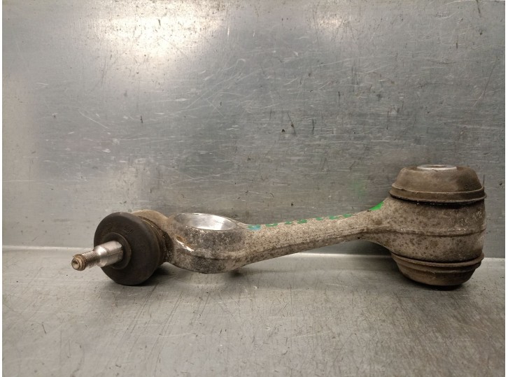 Recambio de brazo suspension superior delantero izquierdo para mercedes-benz clase s (w126) berlina+coupe 3.0 referencia OEM IAM