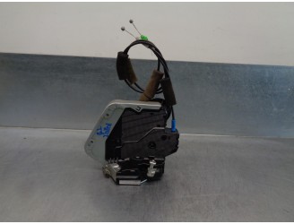 Recambio de cerradura puerta trasera derecha para lexus is 200 (ds2/is2) 220d referencia OEM IAM 6905053040 8 PINES 4 PUERTAS