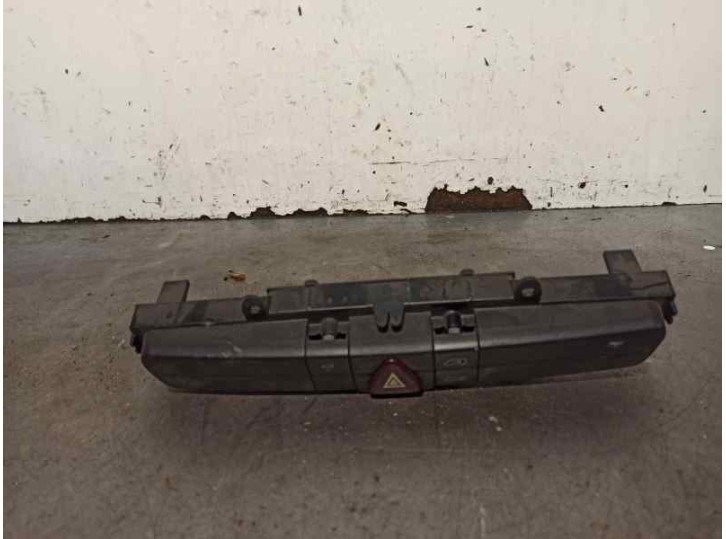Recambio de warning para mercedes-benz sprinter ii caja cerrada cdi cat referencia OEM IAM A9065450107  