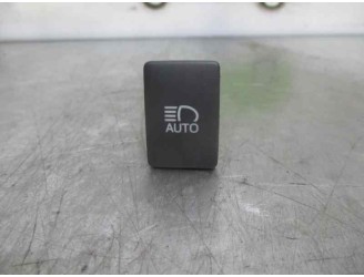 Recambio de interruptor para toyota yaris 1.5 16v cat (híbrido) referencia OEM IAM 15B550  