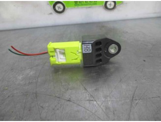 Recambio de sensor impacto para toyota yaris 1.5 16v cat (híbrido) referencia OEM IAM 898310D060  DENSO
