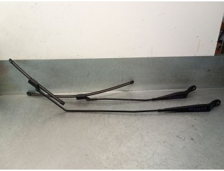 Recambio de brazo limpia delantero derecho para renault zoe (bfm_) zoe referencia OEM IAM 288860987R 288867937R 