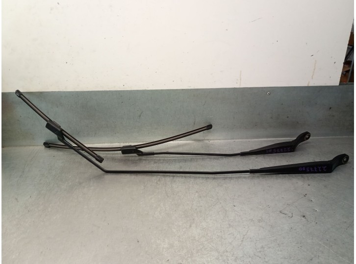 Recambio de brazo limpia delantero derecho para renault zoe (bfm_) zoe referencia OEM IAM 288860987R 288867937R 