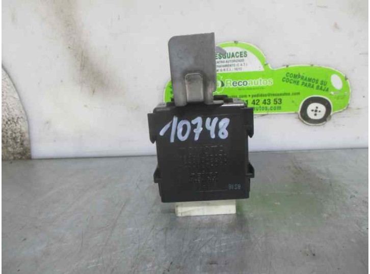 Recambio de modulo electronico para toyota yaris 1.5 16v cat (híbrido) referencia OEM IAM 859400D030 4230002060 DENSO