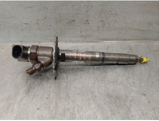 Recambio de inyector para audi a8 (4e2) 4.0 v8 32v tdi biturbo cat (ase) referencia OEM IAM 057103113C 