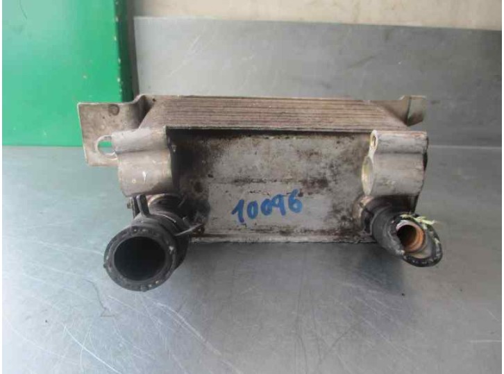 Recambio de enfriador aceite motor para jaguar s-type 2.7 v6 diesel classic referencia OEM IAM XR83343 