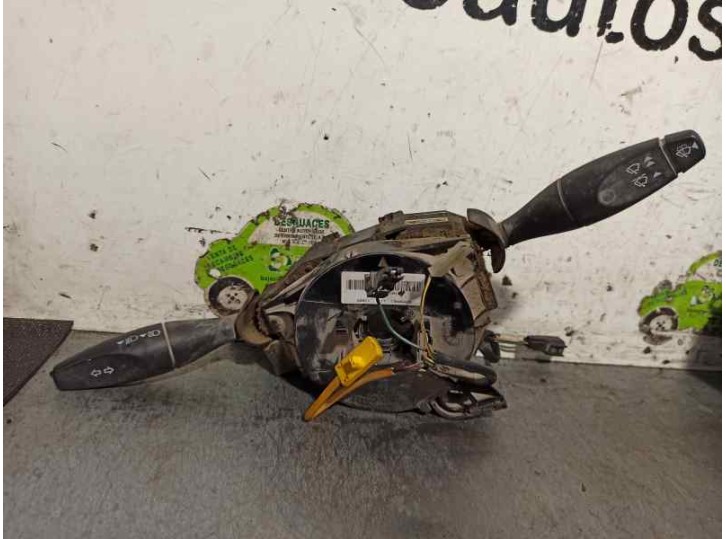 Recambio de mando luces para ford transit mod. 2000 combi 2.0 tde cat referencia OEM IAM 1C1T13335AB 