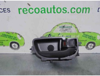 Recambio de maneta interior trasera derecha para toyota aygo 1.0 cat referencia OEM IAM 692050D271  