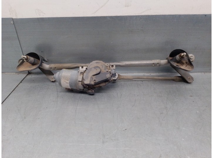 Recambio de motor limpia delantero para dodge caliber 2.0 16v crd cat referencia OEM IAM 05303780AE 5183273AA 