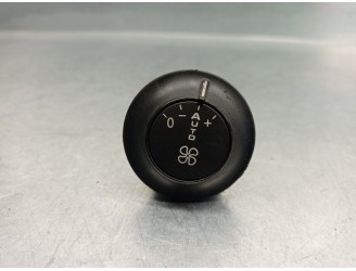 Recambio de mando climatizador para lancia phedra (180) 2.2 jtd 16v emblema referencia OEM IAM 1488941077  