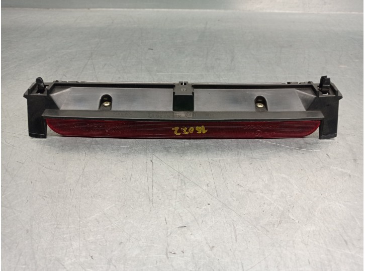 Recambio de luz central de freno para lancia phedra (180) 2.2 jtd 16v emblema referencia OEM IAM 1489380080 
