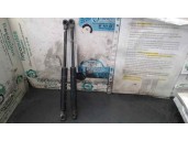 Replacement trunk / tailgate shock absorbers for Ford Focus Berlina (CAK) 1.6 16V CAT OEM IAM reference 3M51A406A10AF 