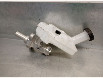 Recambio de bomba freno para dacia sandero iii 1.0 tce 90 referencia OEM IAM 460912995R 460912995R 