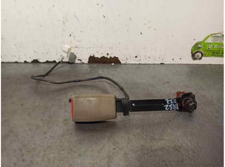 Recambio de enganche cinturon para ssangyong kyron 2.0 referencia OEM IAM 06091805 DEL IZQ 5 PUERTAS