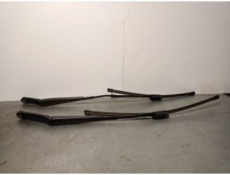 Recambio de brazo limpia delantero derecho para volkswagen scirocco iii (137, 138) 1.4 tsi referencia OEM IAM 1K8955410 1K895540