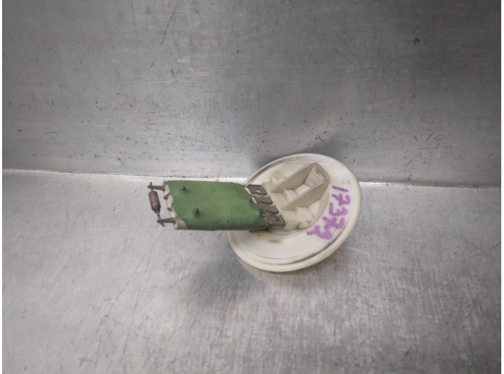 Recambio de resistencia calefaccion para smart coupe 1.0 cat referencia OEM IAM A4518210051  