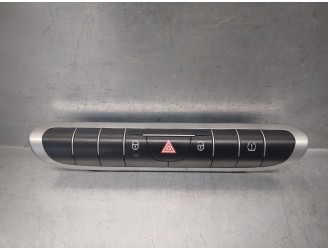 Recambio de warning para smart coupe 1.0 cat referencia OEM IAM A4518209010001  