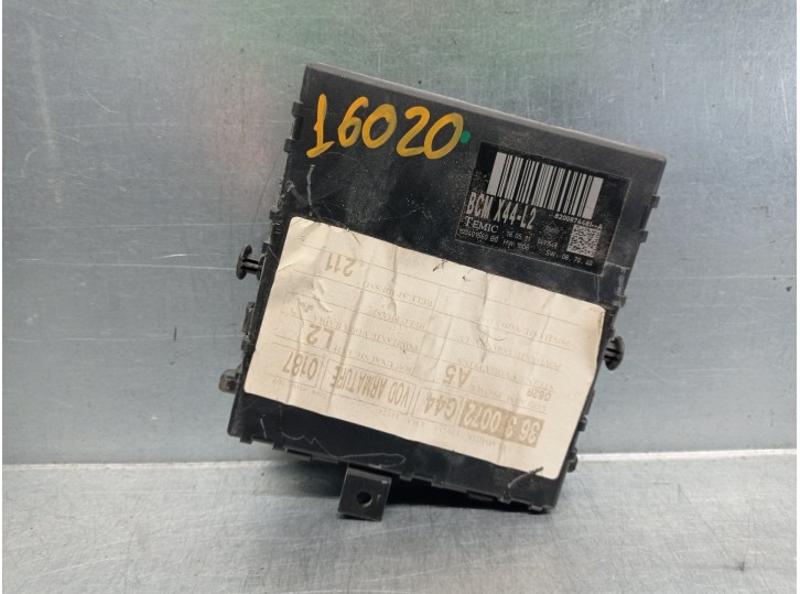 Recambio de modulo electronico para renault twingo authentique referencia OEM IAM 8200874481A 