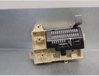 Recambio de caja reles / fusibles para jaguar s-type 2.7 v6 diesel executive referencia OEM IAM 4R8T14A067AB  