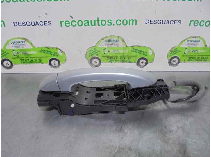 Recambio de maneta exterior trasera derecha para volkswagen golf vi (5k1) 2.0 tdi referencia OEM IAM 5N0839885H  