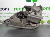 Replacement right headlight for Lexus LS430 (UCF30) basic OEM IAM reference 8113050240 